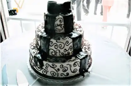 Wedding cake with chocolate ribbon